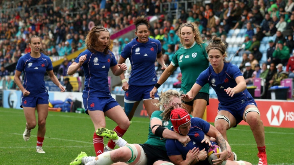Mondial f&eacute;minin de rugby: la France en demies par un trou de souris