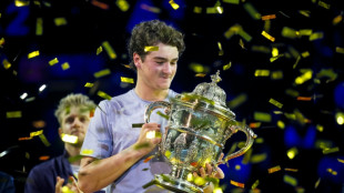 Jo&atilde;o Fonseca &eacute; campe&atilde;o do ATP 500 da Basileia