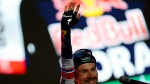 Tour d'Italie: d&eacute;part en Albanie et en fanfare