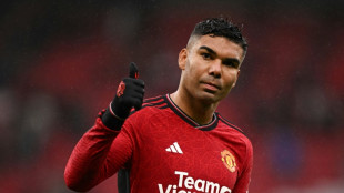 United confirma les&atilde;o de Casemiro, que ficar&aacute; afastado por 'v&aacute;rias semanas'