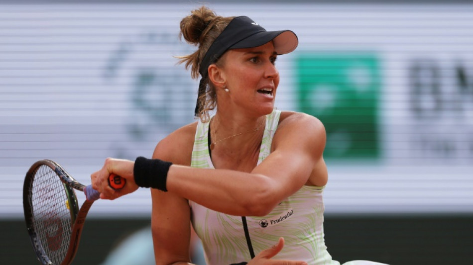 Bia Haddad cai 7 posi&ccedil;&otilde;es no ranking da WTA; Swiatek segue no topo