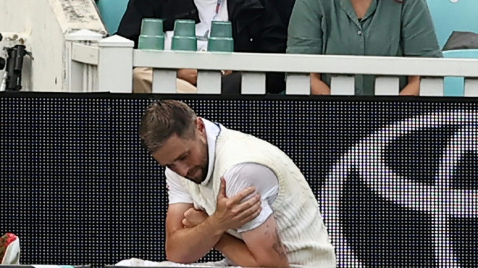 England say injured Woakes set to miss rest of India decider