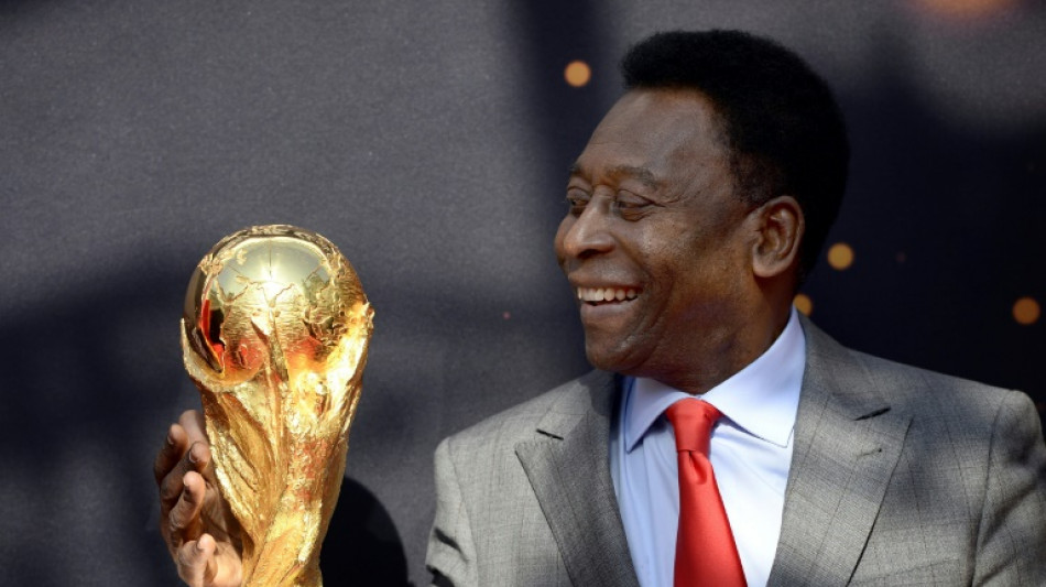 Pel&eacute; y la pol&iacute;tica, una relaci&oacute;n no siempre armoniosa