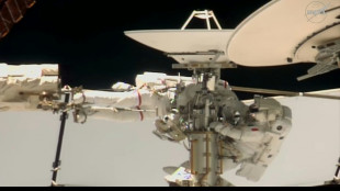 Sophie Adenot est sortie dans l'espace, une premi&egrave;re pour une astronaute fran&ccedil;aise