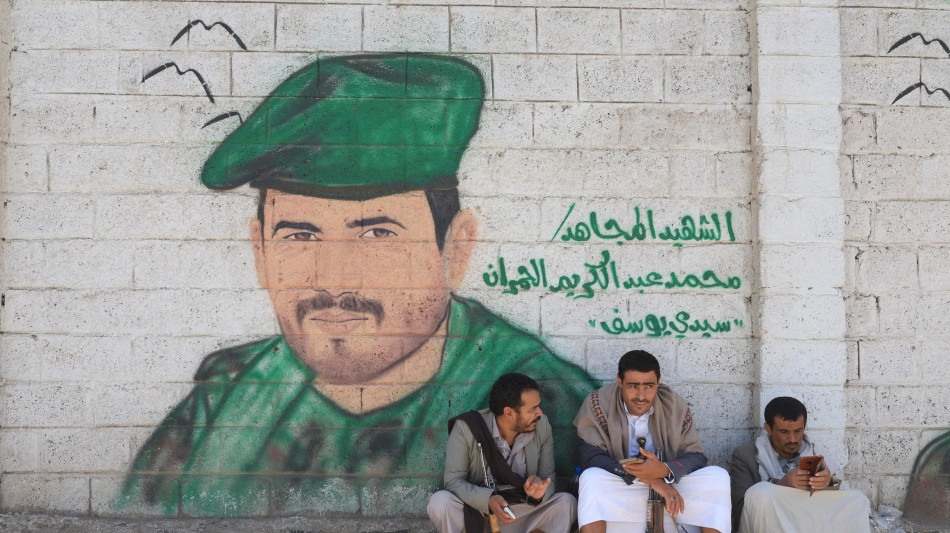 Idf cerca di uccidere capo militare degli Houthi a Sanaa