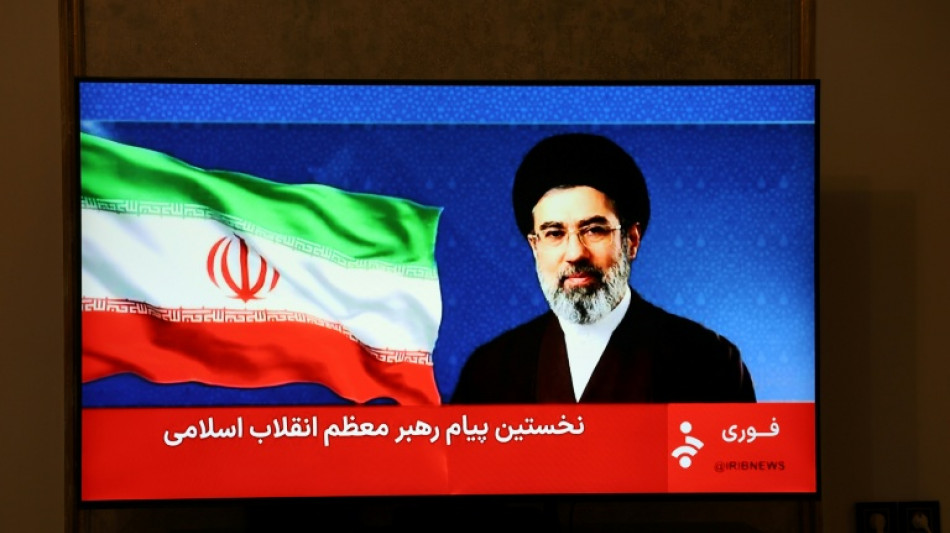 Fortes explos&otilde;es abalam Teer&atilde;