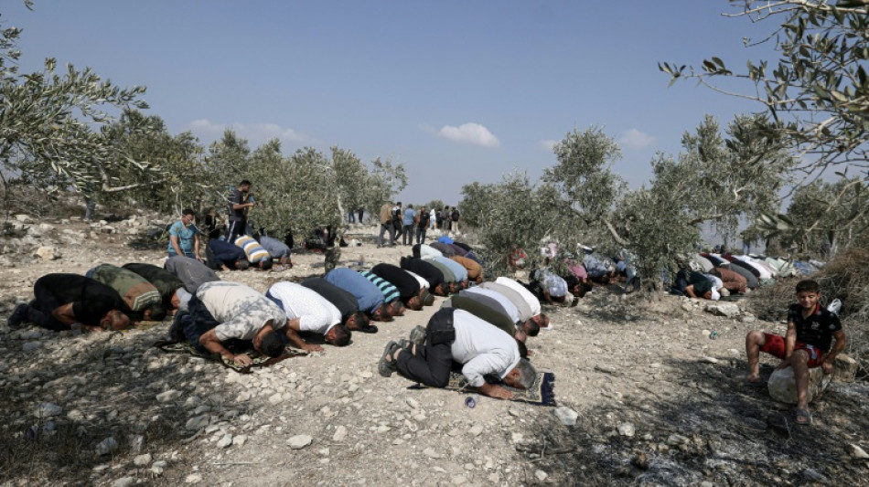 Fuerzas israel&iacute;es matan a dos adolescentes de Cisjordania acusados de lanzar bombas incendiarias