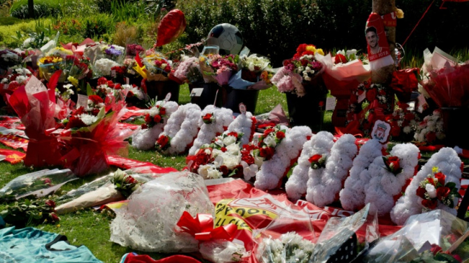 Liverpool return to training in wake of Jota death