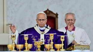 Papa celebra missa ao ar livre em Beirute e pede 'novas abordagens' para a paz