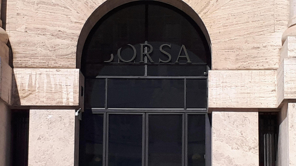 Borsa: Milano apre in rialzo dello 0,13%