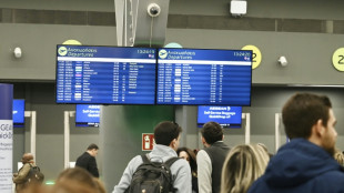 Gr&egrave;ce: enqu&ecirc;te ouverte sur le probl&egrave;me technique qui a touch&eacute; l'espace a&eacute;rien dimanche