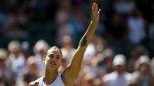 Sabalenka perde set para Gracheva, mas avan&ccedil;a &agrave; terceira rodada de Wimbledon