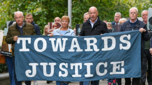 Soldado brit&acirc;nico &eacute; absolvido de acusa&ccedil;&otilde;es de assassinato durante o 'Domingo Sangrento'