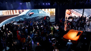 Autohersteller und IG Metall fordern gemeinsam Offensive f&uuml;r Elektromobilit&auml;t