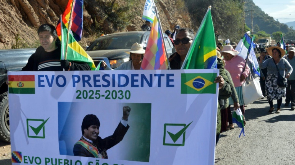 Caravana avanza hacia La Paz en apoyo a la candidatura invalidada de Evo Morales