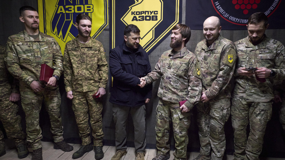 Zelensky a Kupyansk, 'importante ora ottenere risultati al fronte'