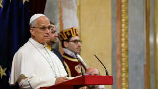 Papa promete mudan&ccedil;as na Igreja em reuni&atilde;o com v&iacute;timas de abusos sexuais em Madri