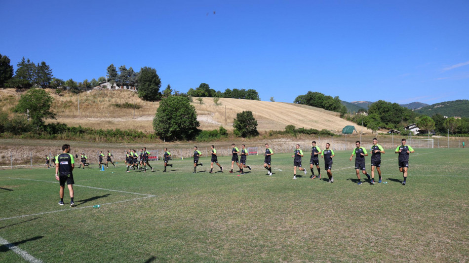 Calcio: violenze contro gli arbitri, per Slc Cgil 'una inaccettabile escalation'