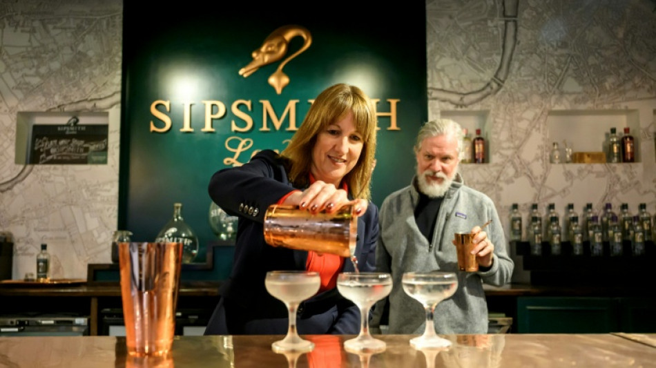 La inflaci&oacute;n en Reino Unido se mantiene alta antes del presupuesto clave