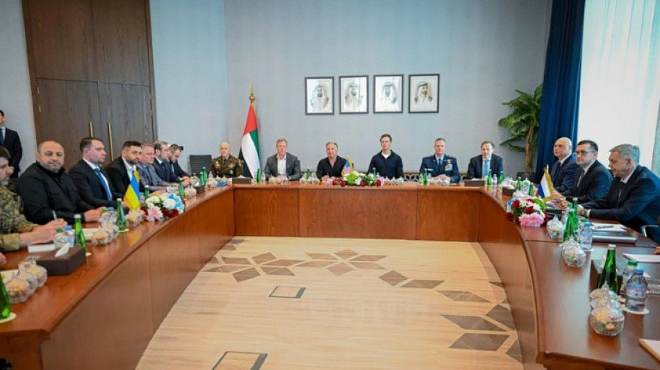 Russia, US agree to resume military contacts at Ukraine talks