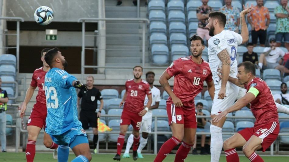 Fran&ccedil;a vence Gibraltar (3-0) e refor&ccedil;a lideran&ccedil;a do Grupo B das eliminat&oacute;rias para Euro 2024