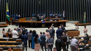 Brazil lawmakers approve bill to cut Bolsonaro sentence after ruckus