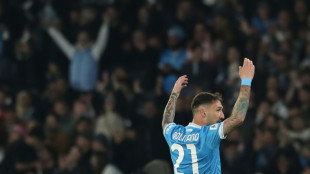 Napoli vence Milan e assume vice-lideran&ccedil;a do Italiano; Juventus encosta no G4