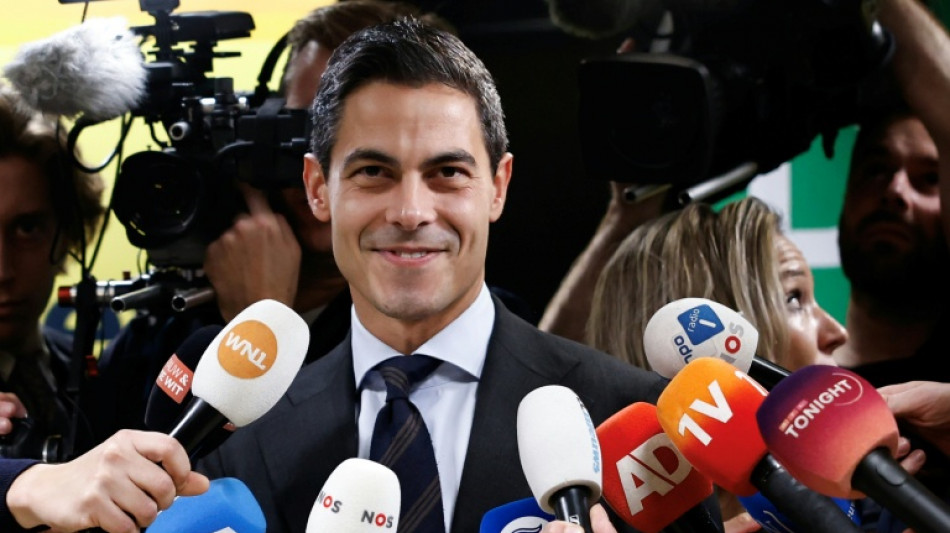 Proje&ccedil;&otilde;es apontam vit&oacute;ria do partido de centro D66 nas elei&ccedil;&otilde;es dos Pa&iacute;ses Baixos