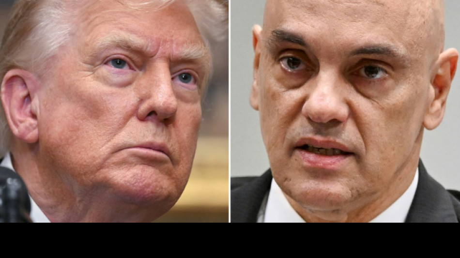 Brésil: le juge chargé du procès Bolsonaro tient tête à Washington