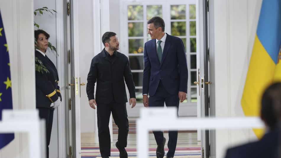Sanchez annuncia aiuti militari a Kiev per 615 milioni
