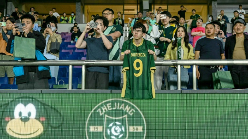 Foot: le club chinois du Gabonais Aaron Boupendza joue seulement quelques heures apr&egrave;s son d&eacute;c&egrave;s