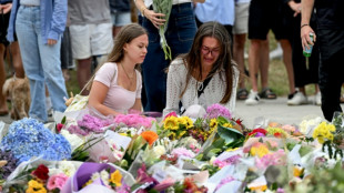 Australia to toughen gun laws as it mourns deadly Bondi attack