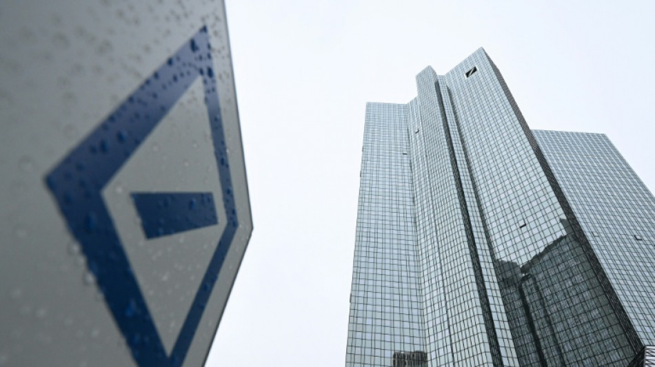 Money laundering probe overshadows Deutsche Bank's record profits