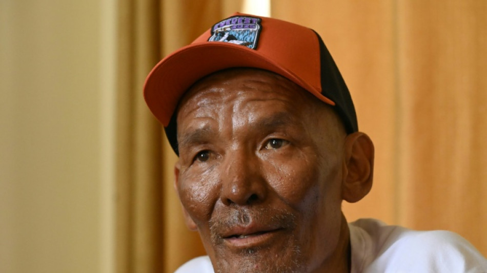 Monta&ntilde;ista nepal&iacute; relata c&oacute;mo sobrevivi&oacute; una semana perdido en el Everest