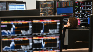 Borsa: Milano maglia nera con Saipem, Prysmian e Stm, scatto di Tsig e Piaggio
