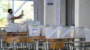 Polarizado e com medo do crime, Chile elege presidente