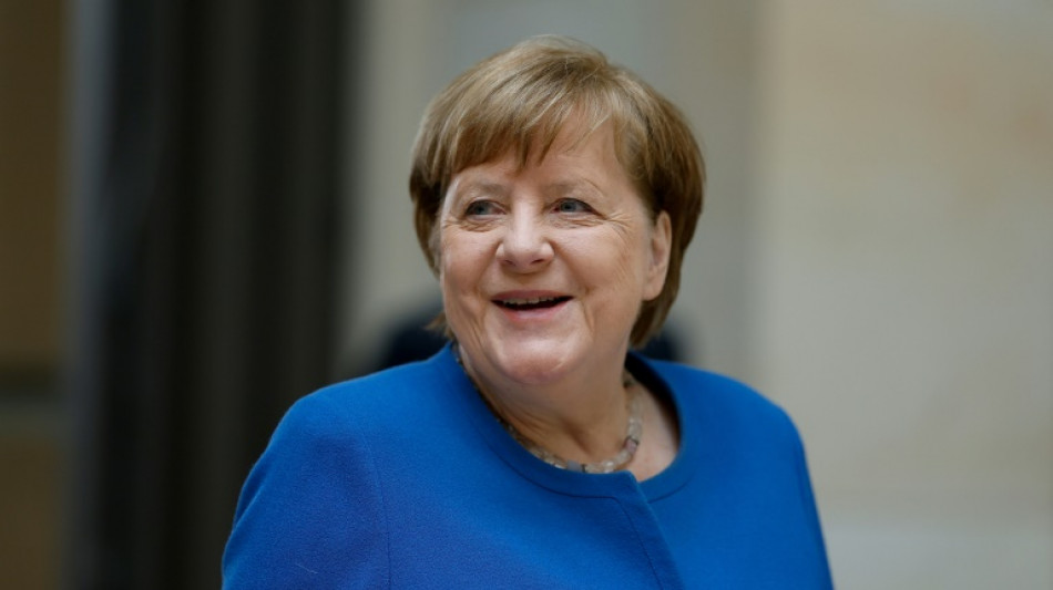 Frühere Bundeskanzlerin Merkel erhält Verdienstorden von Mecklenburg-Vorpommern
