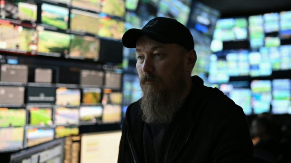 Art, chiffres et frappes: la formule du chef des dronistes ukrainiens