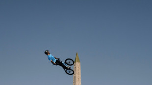 "Cara a cara con el obelisco": el BMX visto por el fot&oacute;grafo de AFP Jeff Pachoud en los JJ OO
