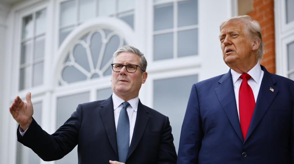 Trump, nuova scadenza per Mosca di 10-12 giorni da oggi