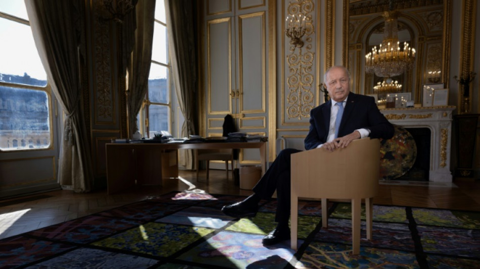 Comment r&eacute;ussir une COP, selon Laurent Fabius, "grand-p&egrave;re" de l'accord de Paris