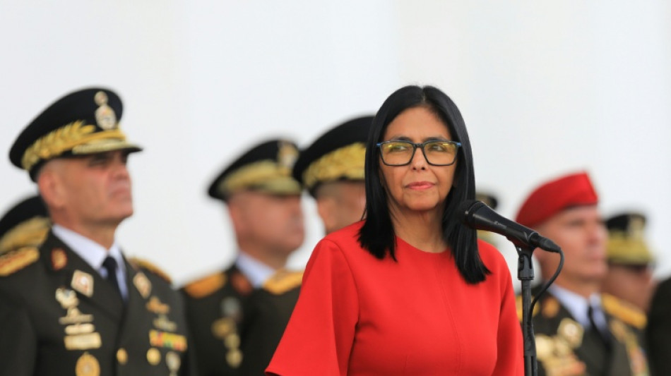 Militares de Venezuela juran "lealtad y subordinaci&oacute;n" a la nueva presidenta