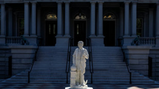 Trump adds Columbus statue, walkway in latest White House makeover