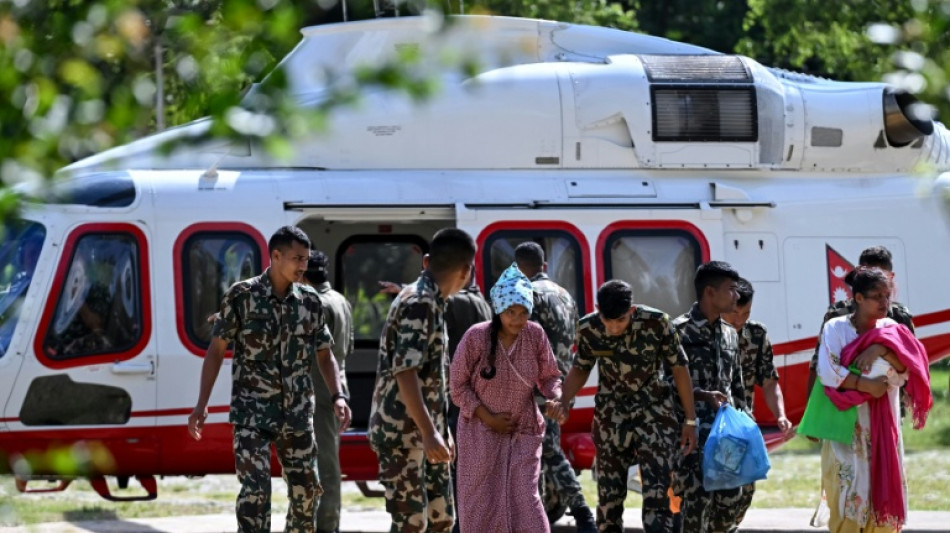 Nepal enfrenta amea&ccedil;a de novas inunda&ccedil;&otilde;es ap&oacute;s avalanche que matou mais de 580 pessoas