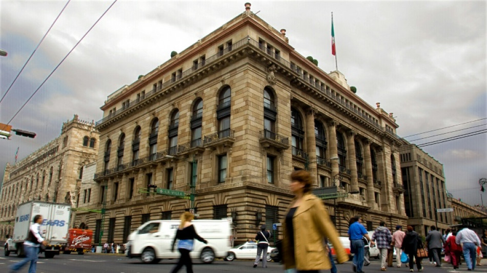 El Banco central de M&eacute;xico baja inesperadamente su tasa de referencia